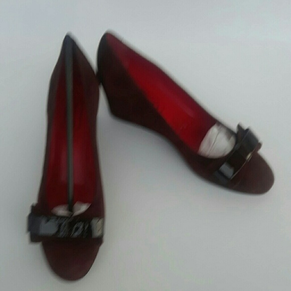 RUE DU JOUR PARIS HAMPTON BROWN SUEDE LOW WEDGE - Picture 2 of 5